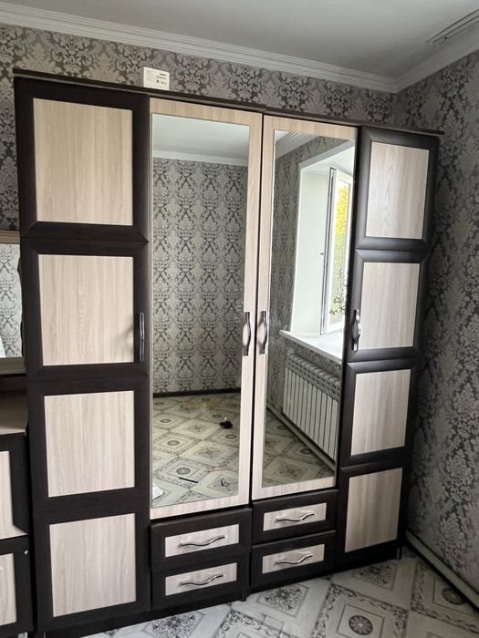 Спальный гарнитур