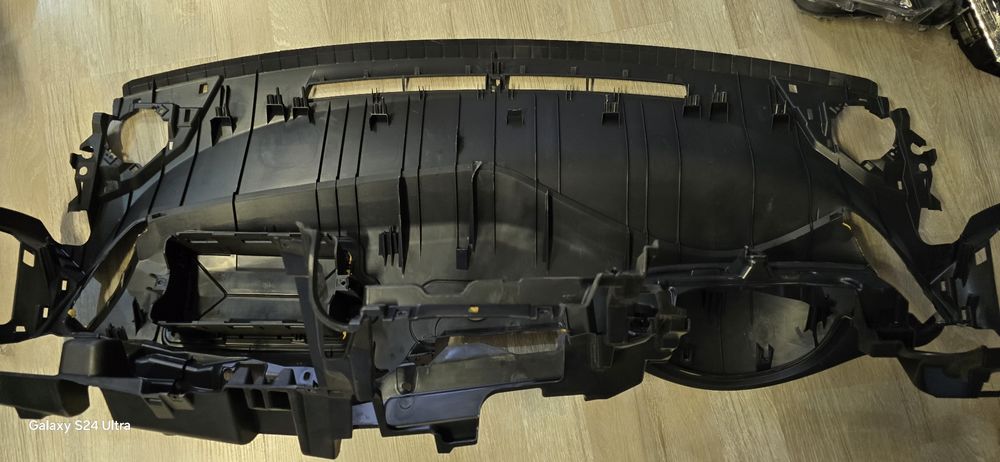 Plansa bord toyota chr