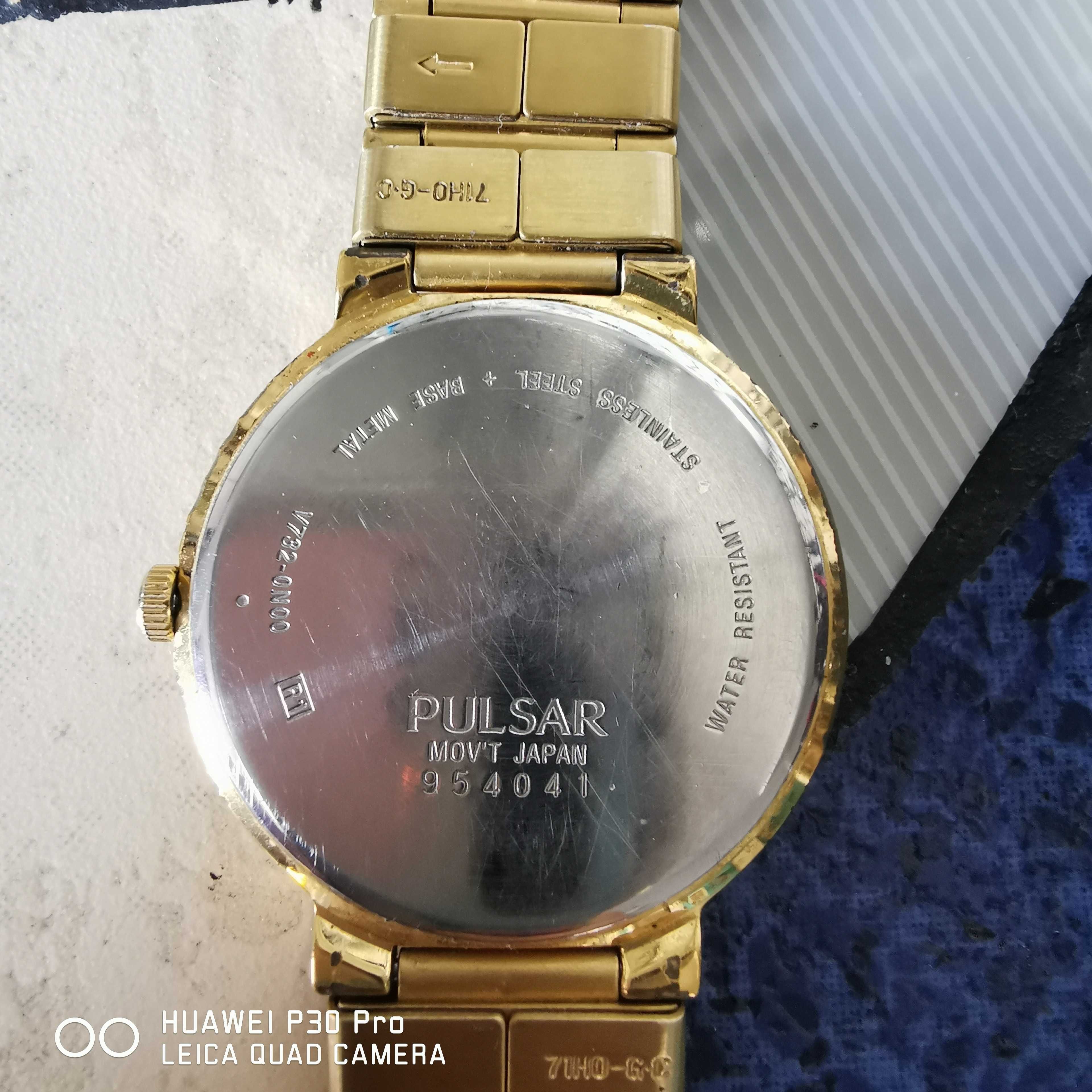 Pulsar vintage часовник