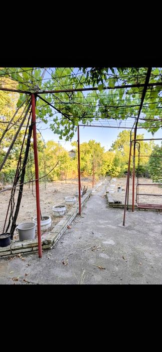Продавам двуетажна къща в село Оряховица,област Стара Загора