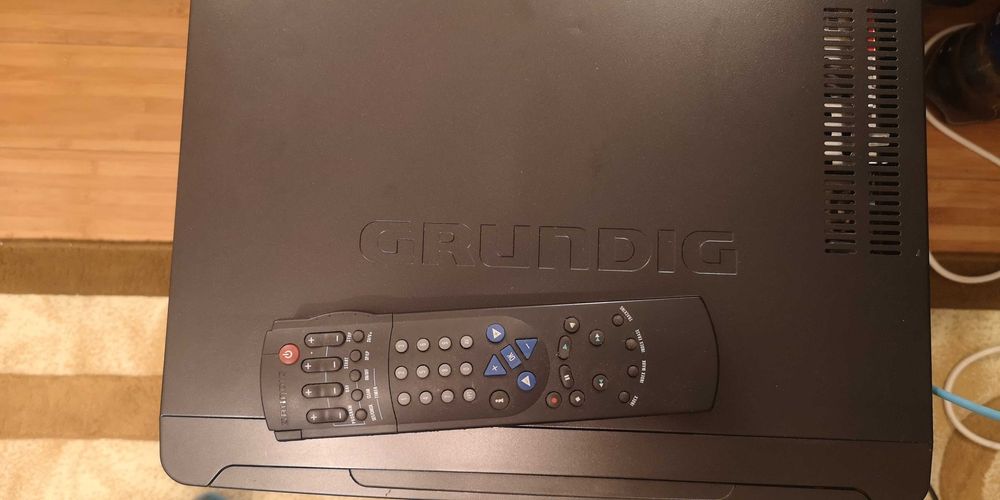Videorecorder Grundig GV 670 HIFI, S-VHS, HI-FI Stereo