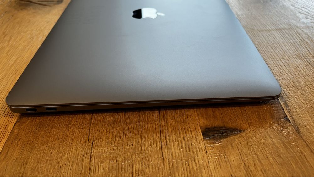 MacBook Air, 2020, 13-inch