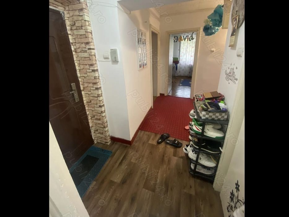 Vînd apartament 3 camere decomandat Ferdinand Gara de Est fără agenții