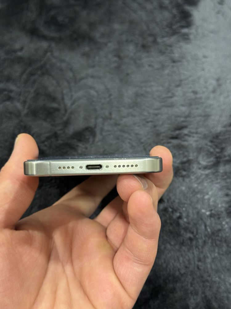 Iphone 15 pro max ideal