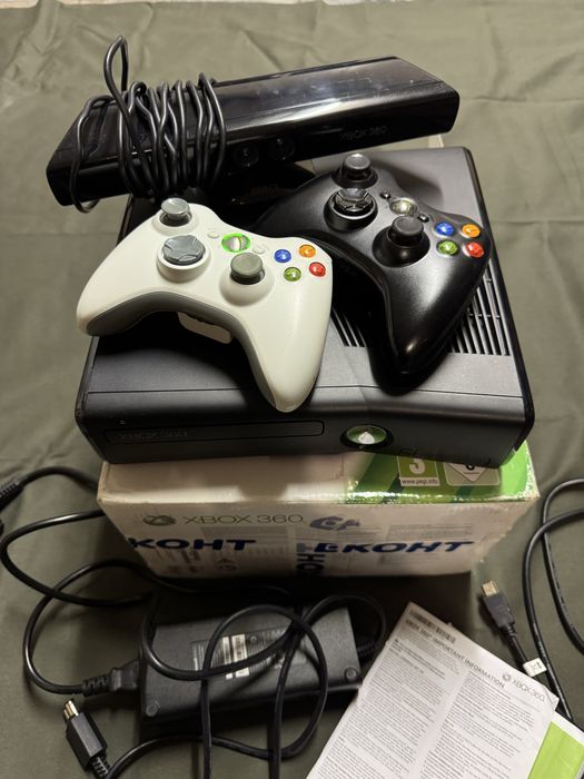 Xbox 360 Slim модел 1439