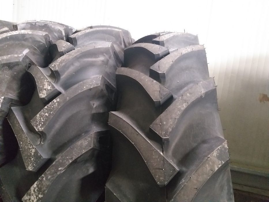Cauciucuri noi 14.00-38 marca BKT 8PR livrare rapida garantie U650 R38