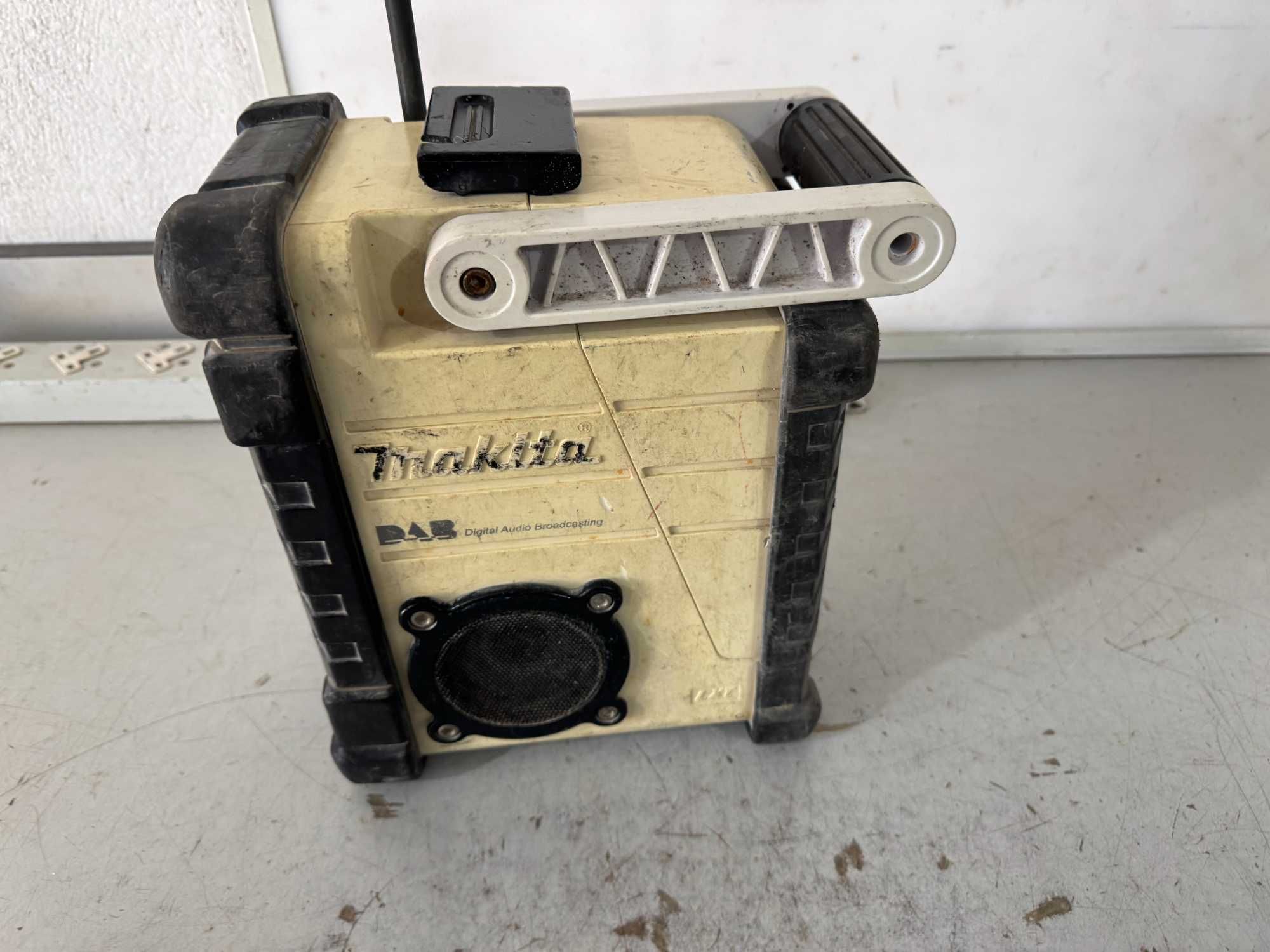 Радио - Makita 18 V (solo)