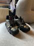 Versace Chain Reaction