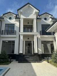 Срочно продаётся
3-х уровневый евро дом
Мирзо-Улугбекский район
Корасу