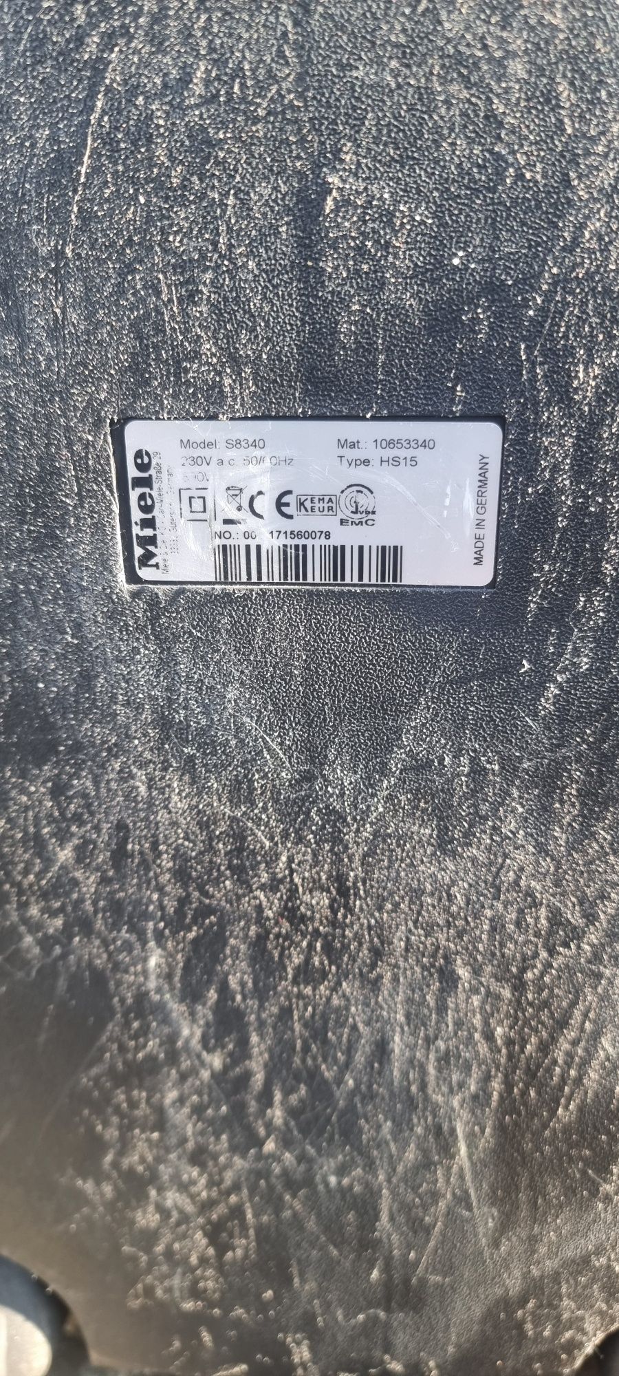 Продавам прахосмукачка MIELE