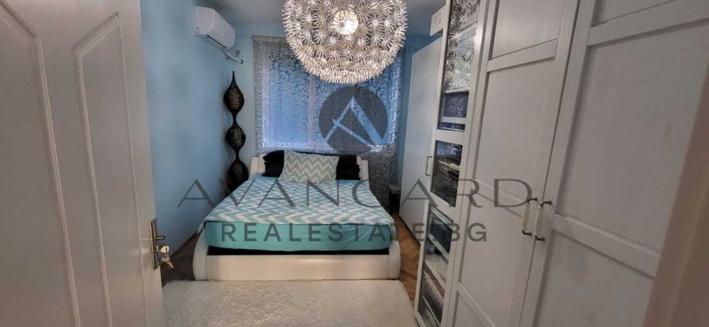 Продава се Тристаен апартамент в Пловдив, Централна гара - 120 кв.м за 2041 €/кв.м - Снимка #7