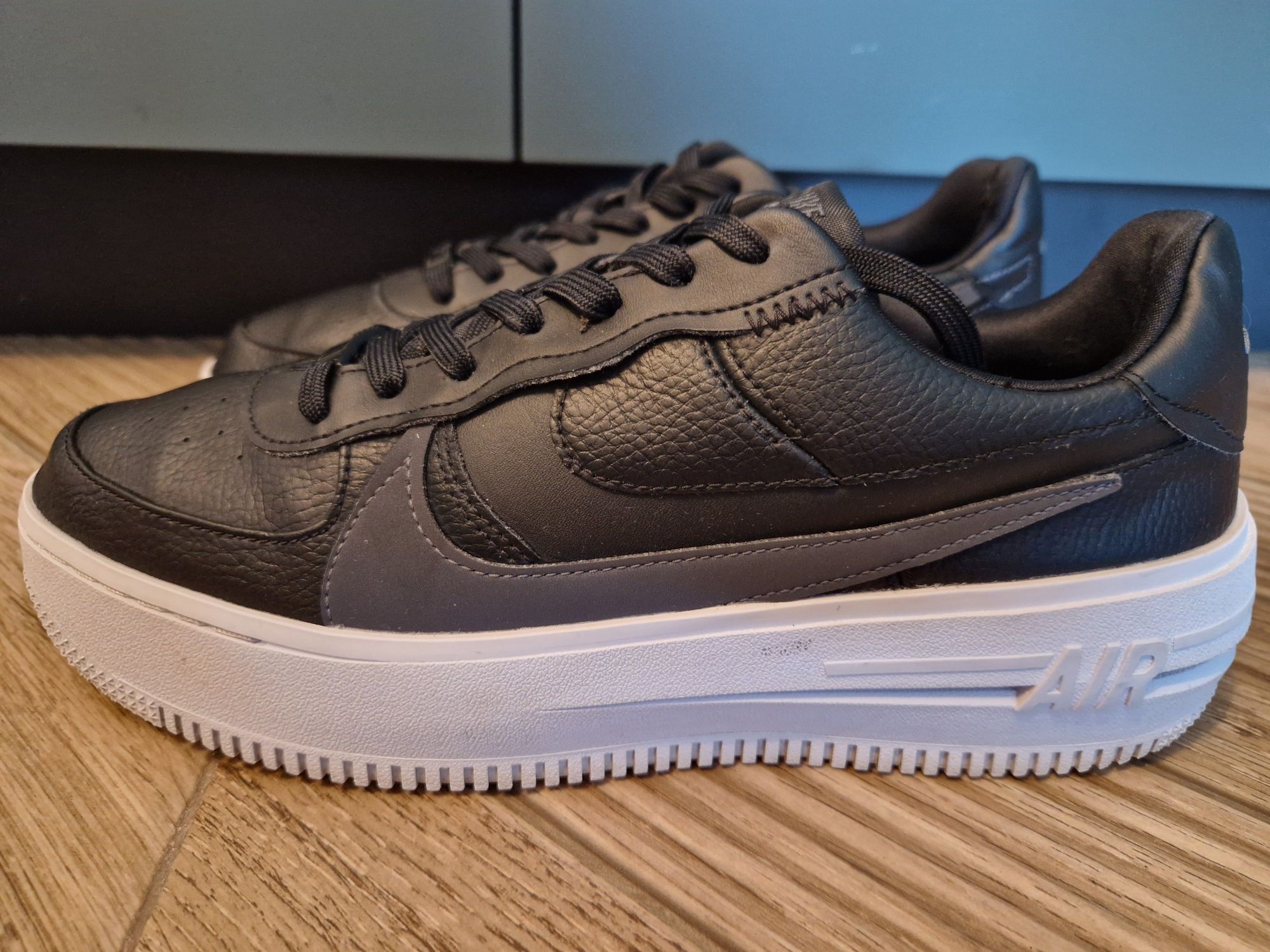 Оригинални мъжки маратонки NIKE  AIR FORCE  1
