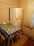 квартира в кирпичном доме, ориентир — станция метро Космонавтов;