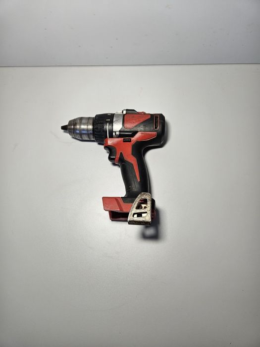 Винтоверт Milwaukee 18v