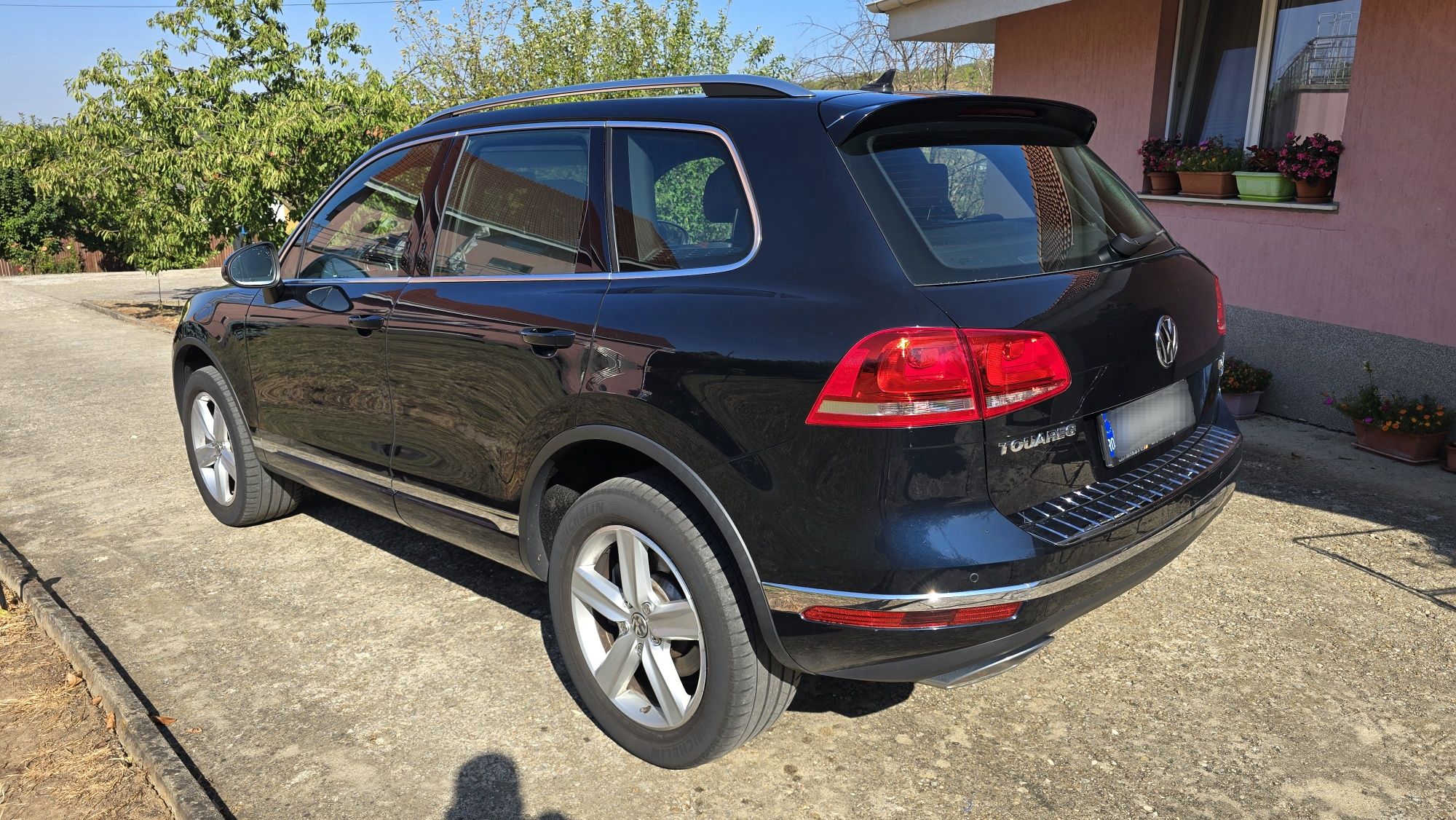 Volkswagen Touareg 3.0 TDI 262 CP EXCLUSIVE