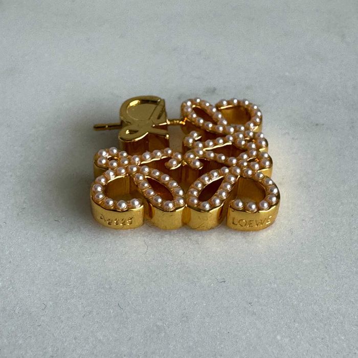 Cercei Loewe Pearl Pave