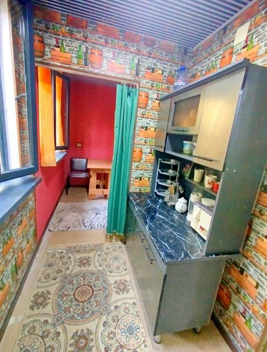 Продаётся квартира Чиланзар 25 квартал бал 2/6 меб тех 1в2*3*5