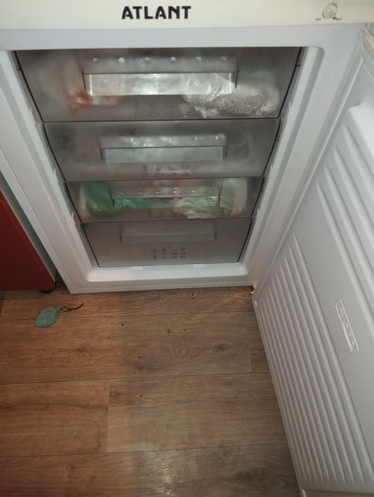 Морозильник АТlANT