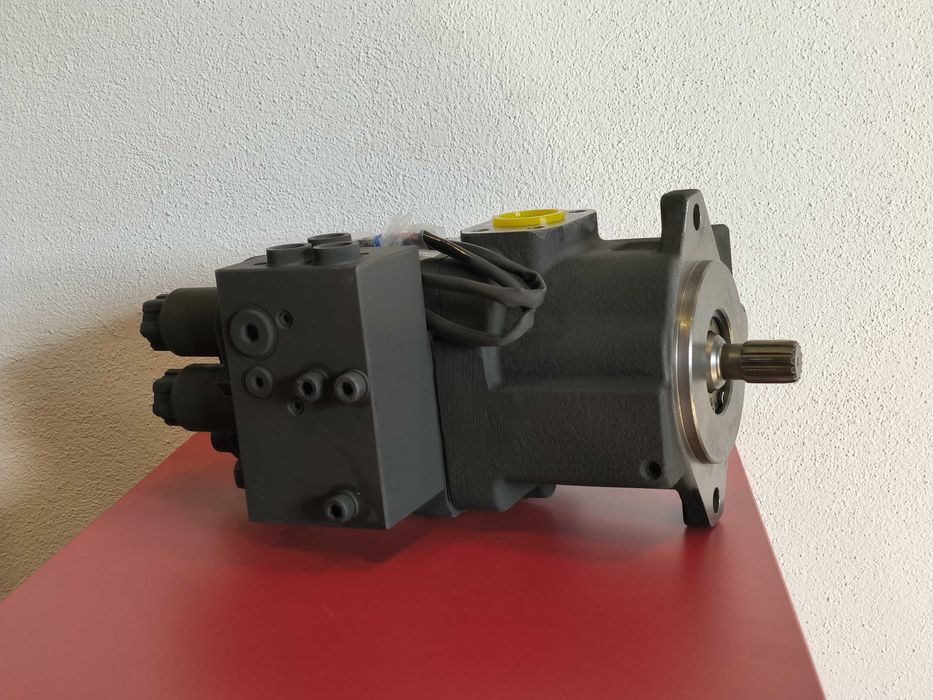 Pompă hidraulică Neuson 1903 – originală Nachi, cod PVD-0B-20BP-8G3