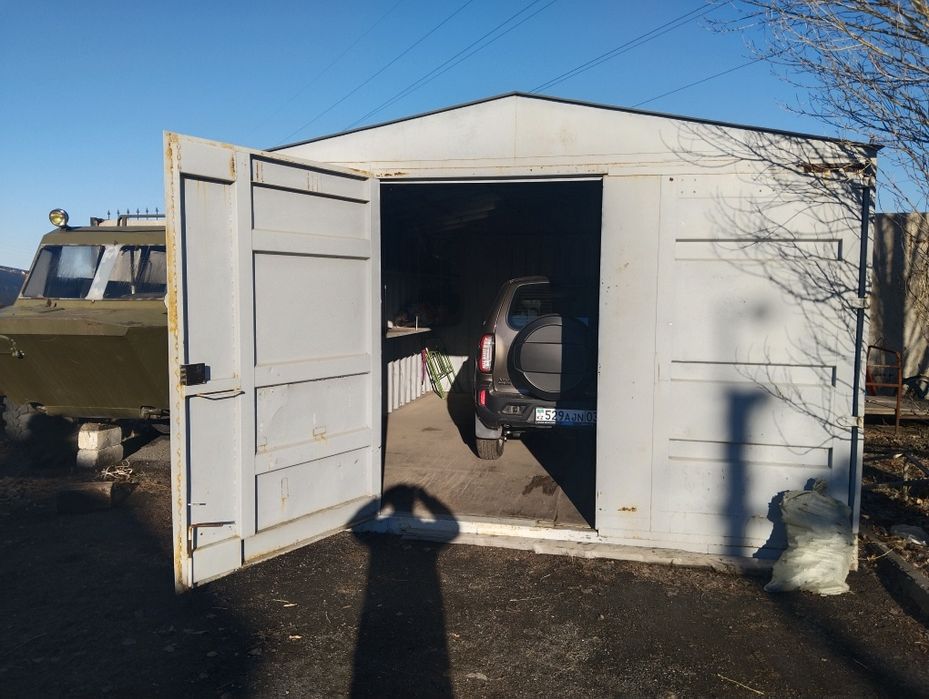 Продам гараж новый