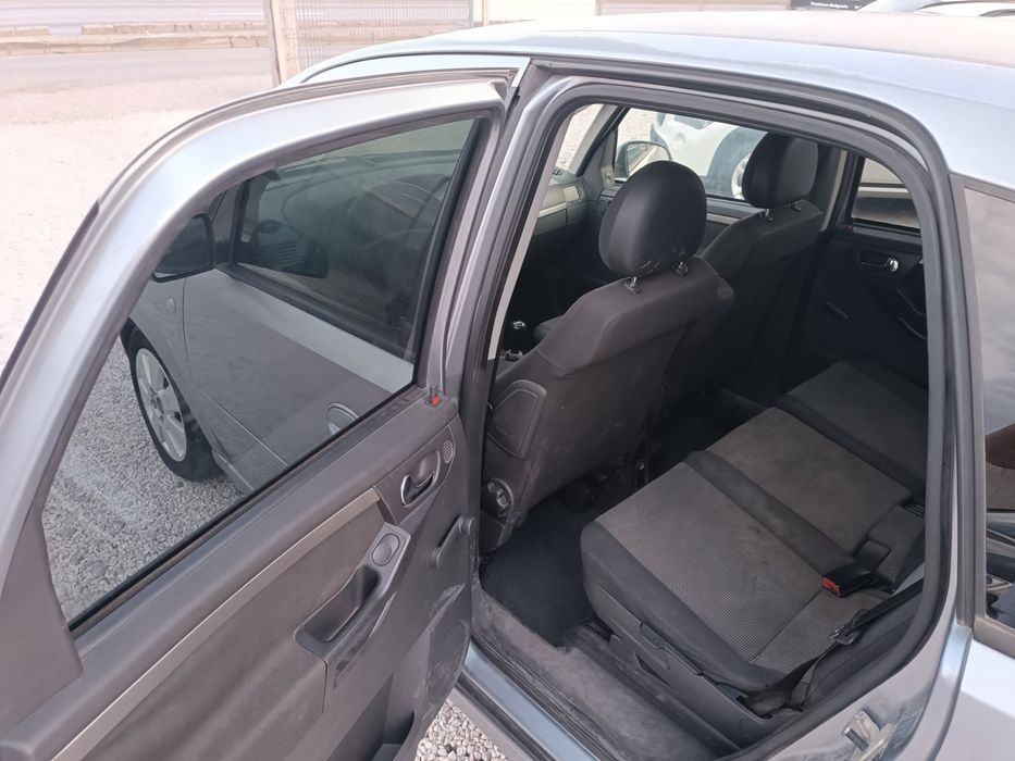 Опел Мерива 1.7 CDTI  на части