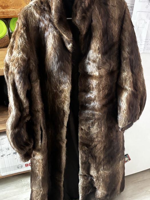 Шуба меховая бобер