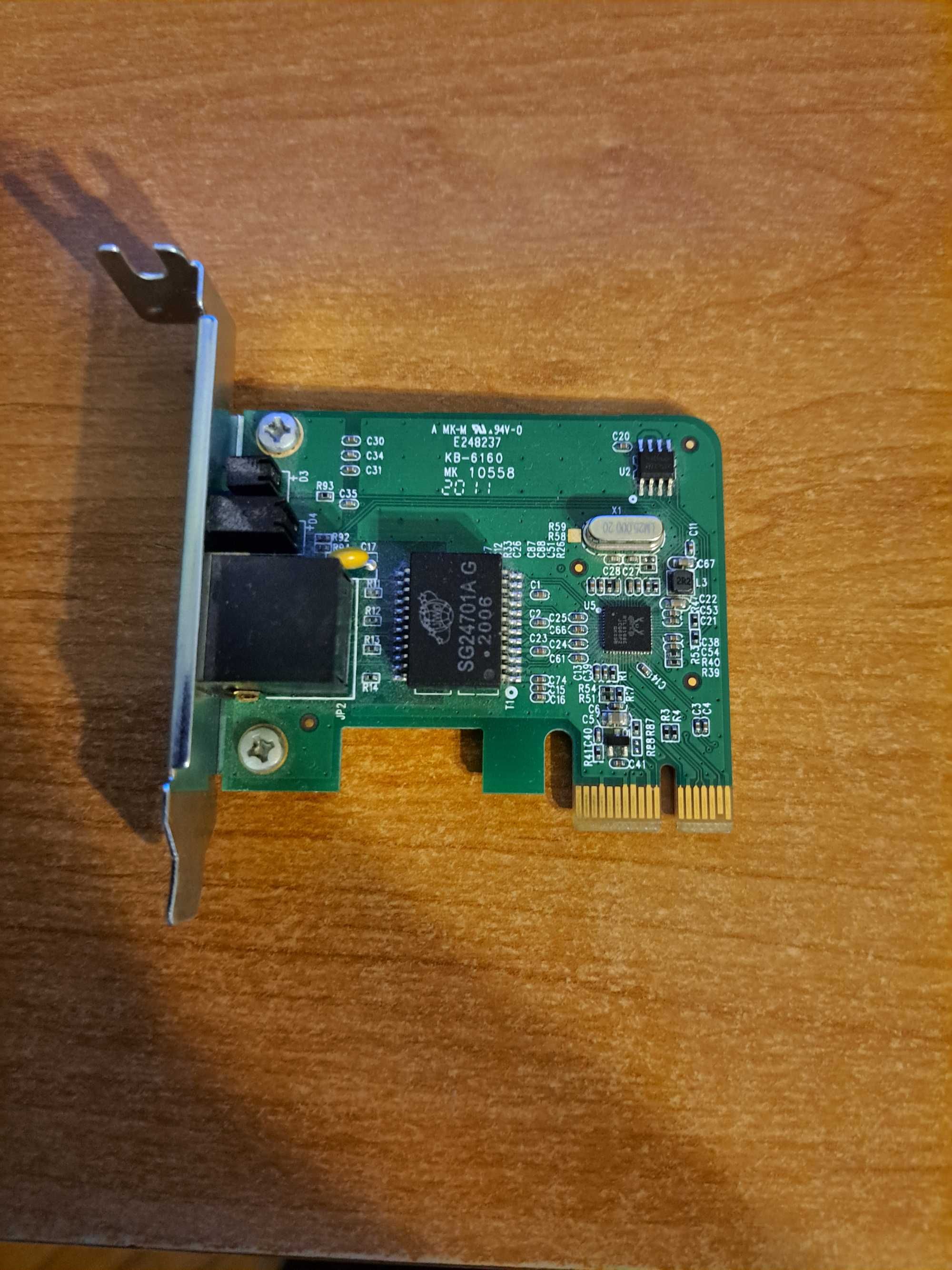 Lan карта TP-Link TG-3468 PCI-E 100/1000 RJ-45(ж) с планка Small PC