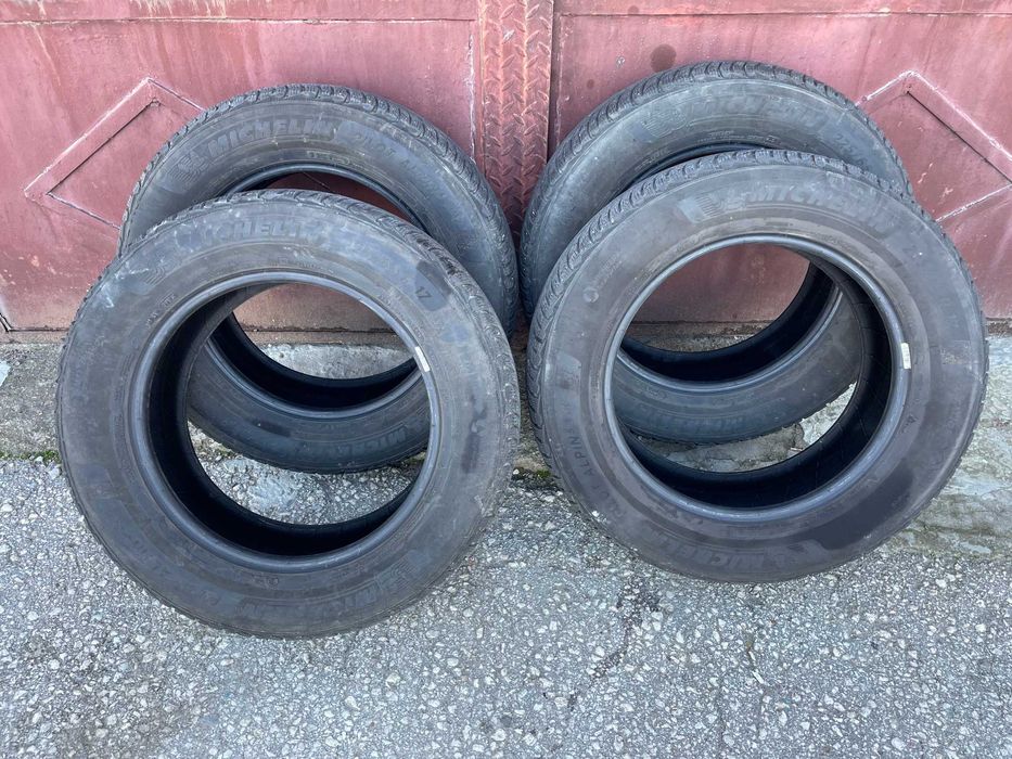Продавам зимни гуми - Michelin PILOT ALPIN 5 SUV - 225/65/R17