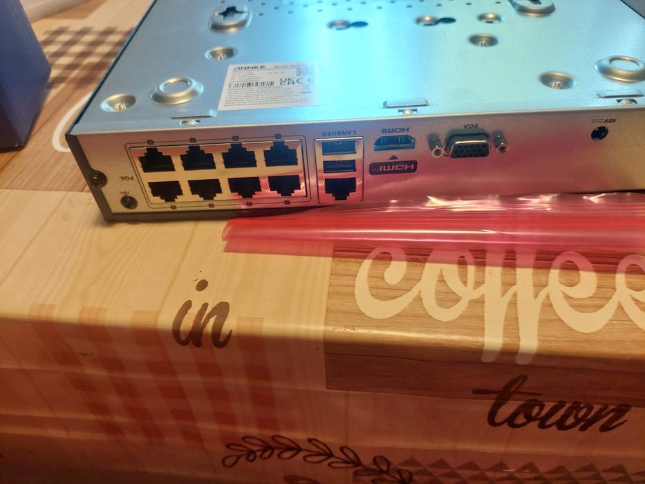 Vind 2 camere supravekere noi ne folosite