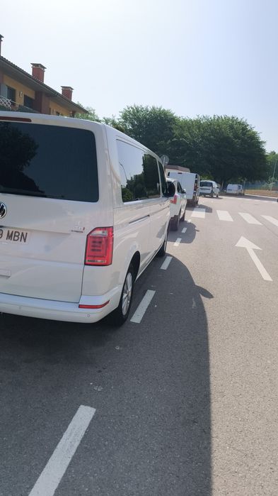 Vw caravelle 2015 8+1 2.0 tdi 150 cv t6