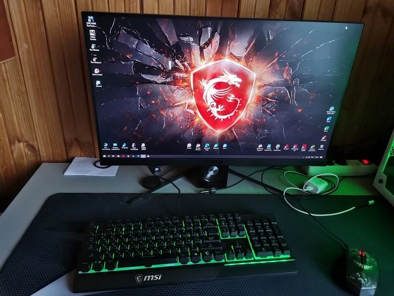 Монитор MSI 27" Optix G271 [144 Hz, 1920x1080 (16:9), IPS, 1 ms