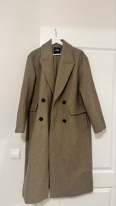 дълго кафяво/бежаво палто Зара