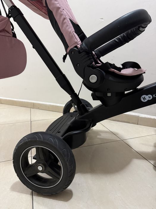 С ПОДАРЪК - Детска триколка KinderKraft Easytwist (розова) като нова