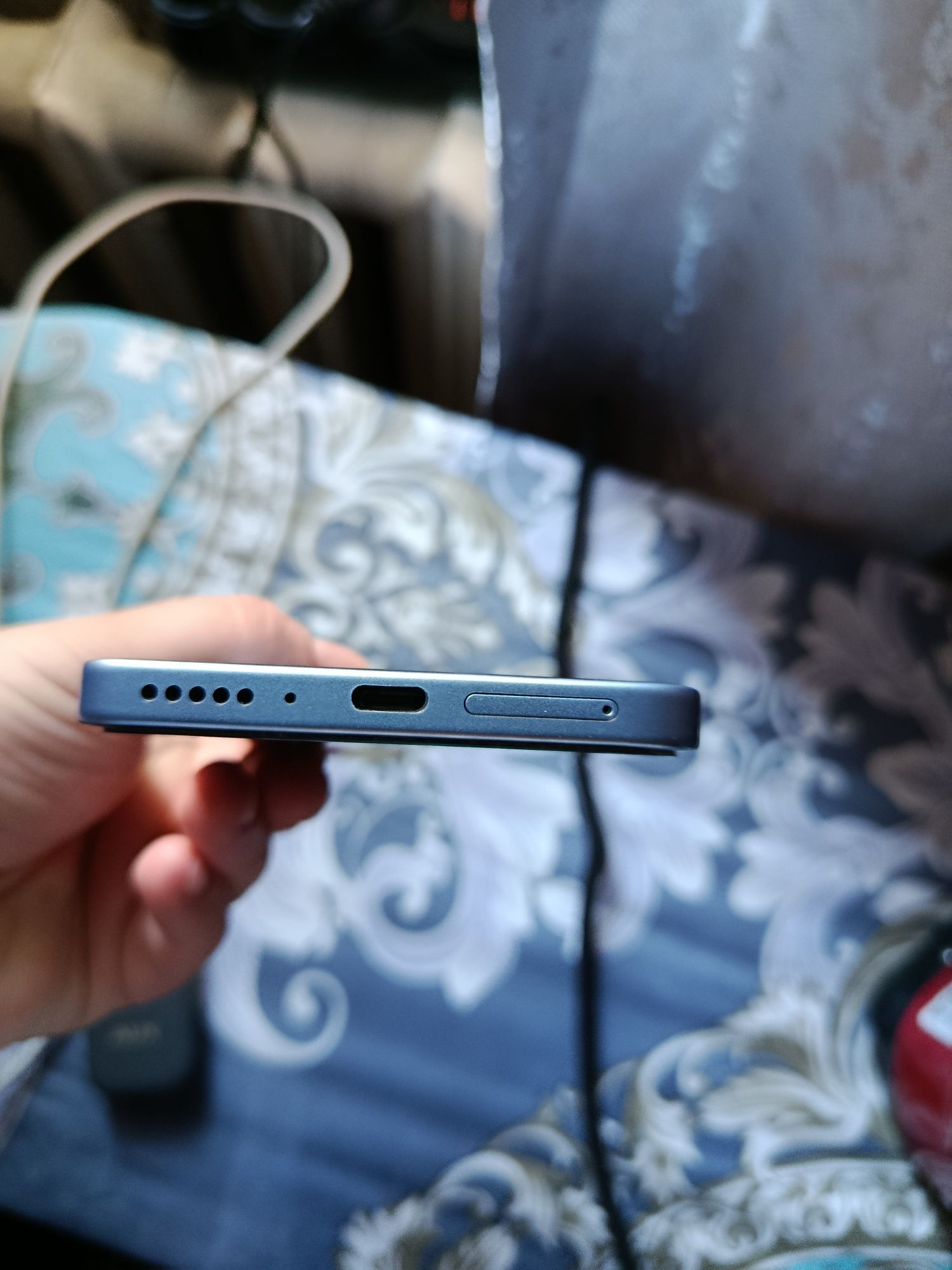 Продается Xiaomi redmi note 13. 6/128 GB