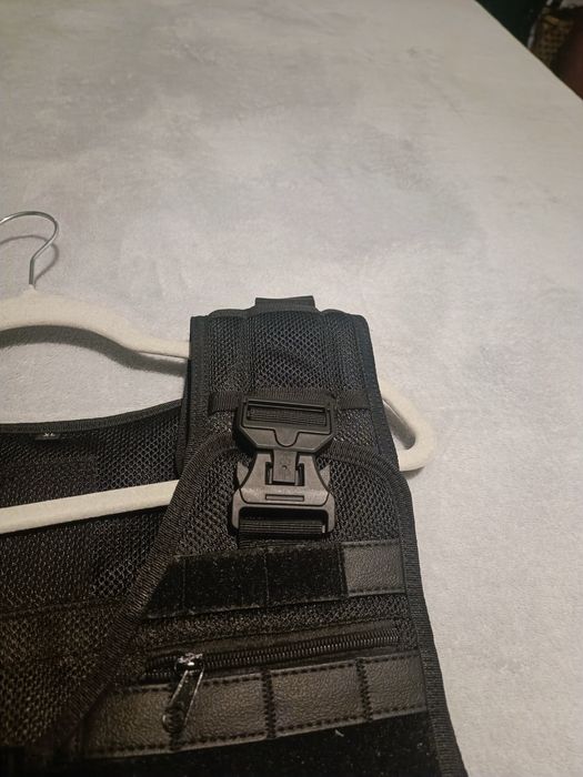 Тактическа жилетка