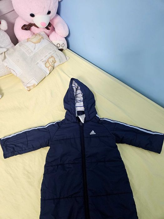 Зимен гащеризон adidas размер 12-18 месеца