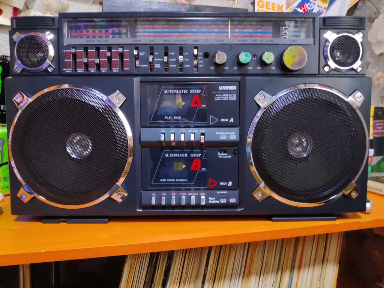 Unirex RX-6500;
"Ghettoblaster - Boombox"