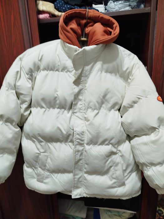 Куртка зимняя цвет сливочный белый