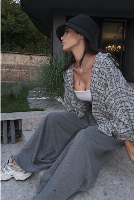 Evis style риза.