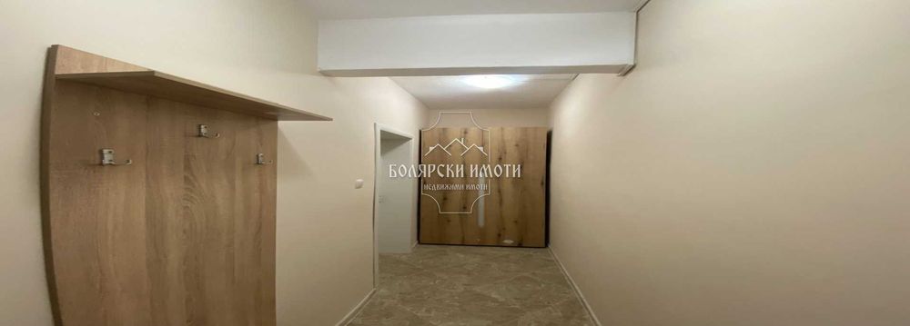 Дава се под наем Едностаен апартамент в Велико Търново, Център - 40 кв.м за 229.5 € - Снимка #5