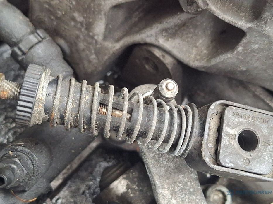 Capat cablu timonerie schimbator de viteze VOLKSWAGEN CADDY IV Estate SAB, SAJ 2015 - >2.0 TDI CUUD, DFSD