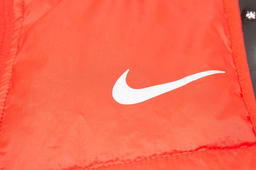 Nike oригинален мъжки елек Polyfill Running Vest червен за бягане S