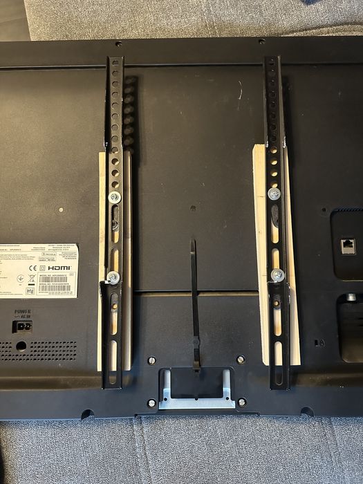 Smart TV LED 4K Ultra HD - 102cm - Philips