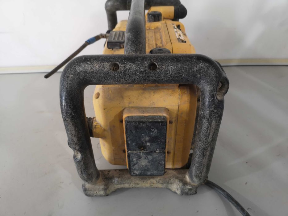 Радио - Dewalt DC013