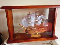 cadou rar Corabie Nava Vas HMS Victory 1765 Anglia macheta vintage