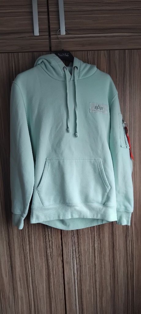 Суичър Alpha Industries
