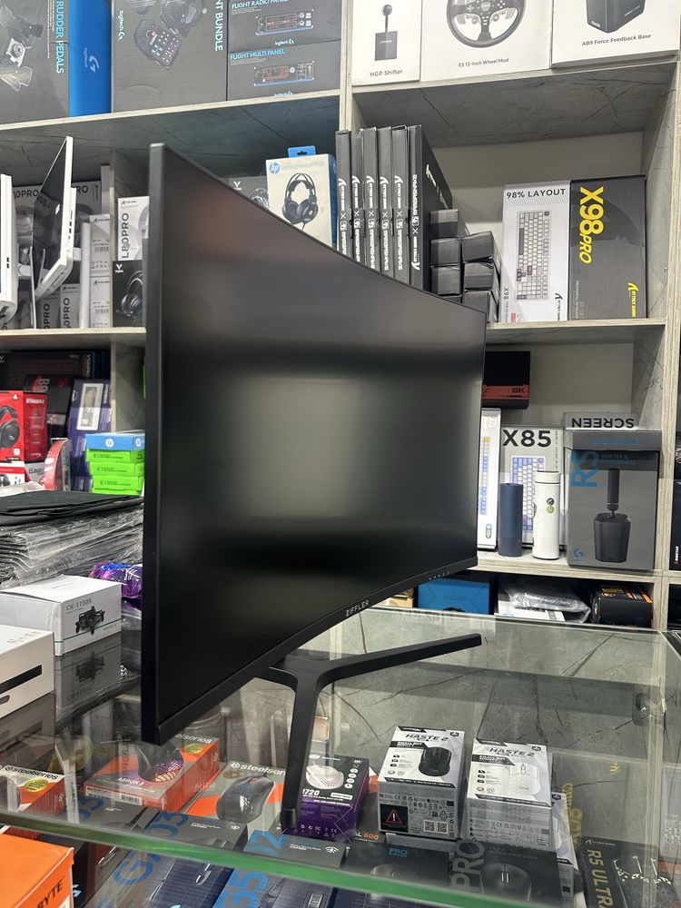 Компьютер для игрового клуба в наличии 20шт  Продам все вместе