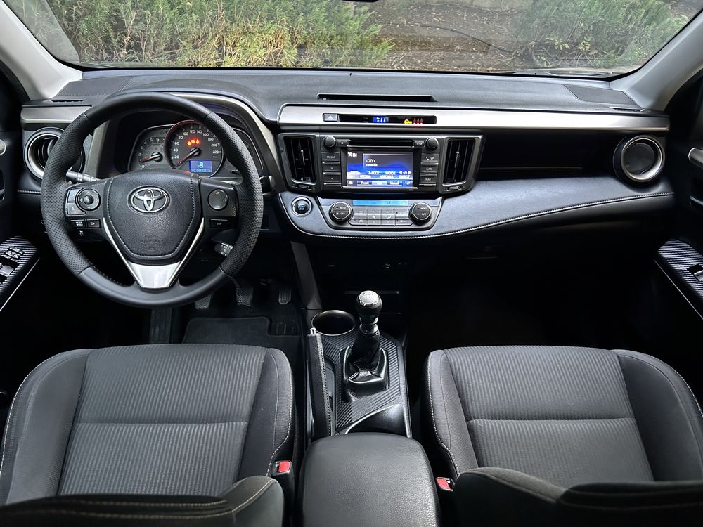 Toyota Rav4 2.0 D-4D, 4x4 , 124 к.с.,09. 2014 г, Пълна серв. история !