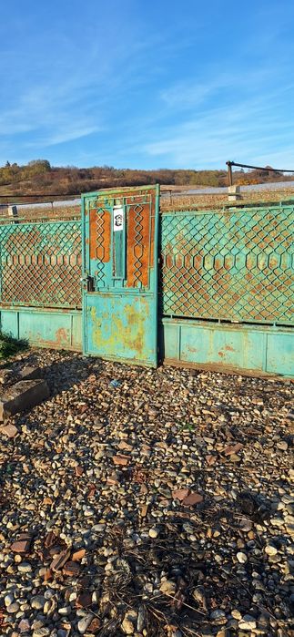 Poartă intrare din fier