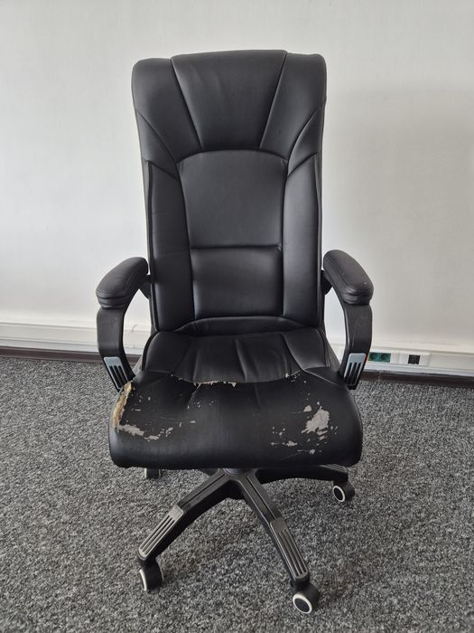 Срочно продам Офисное кресло